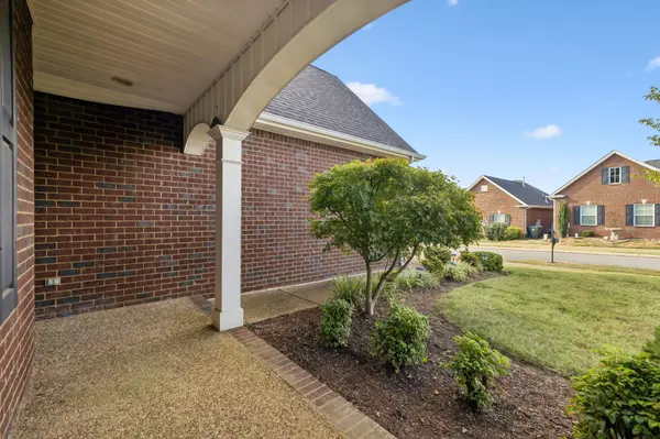 602 Indian Ridge Cir, White House, TN 37188