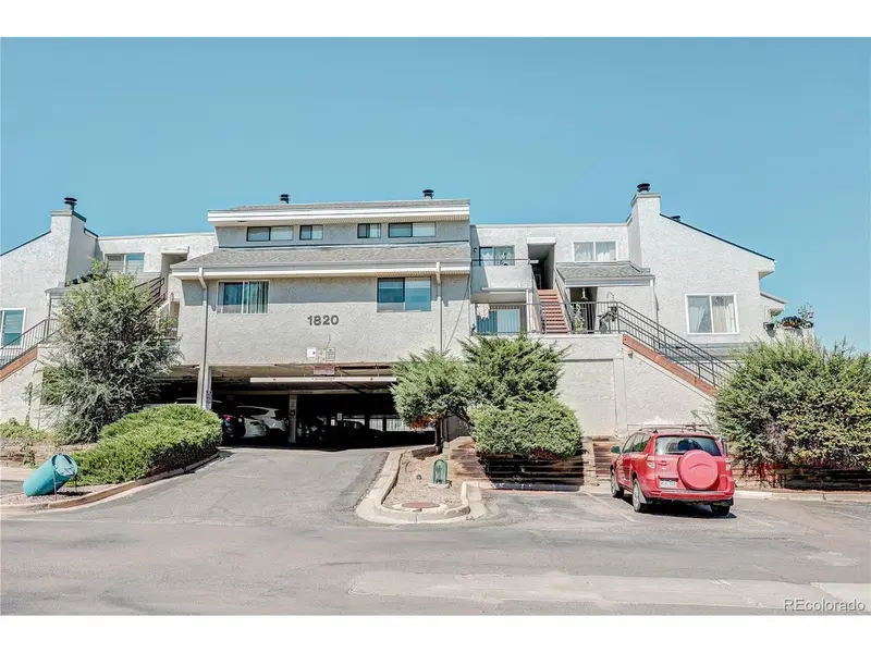 1820 Newland #312, Lakewood, CO 80214