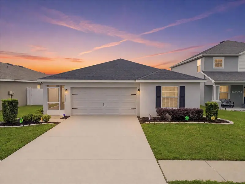 8016 DIAMOND CREEK LN, Lakeland, FL 33809