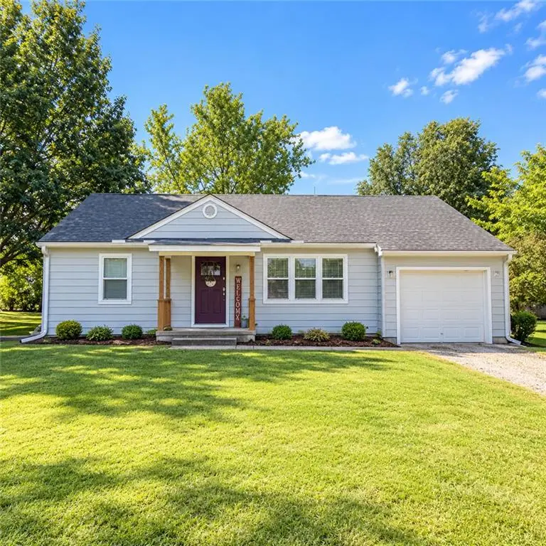 5 SE 14th ST, Concordia, MO 64020