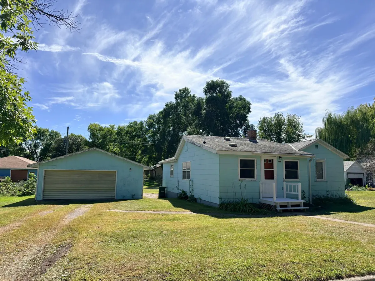 168 E Park ST, Cottonwood, MN 56229