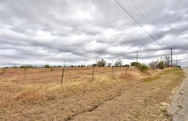1345 Rich LN, Buda, TX 78610