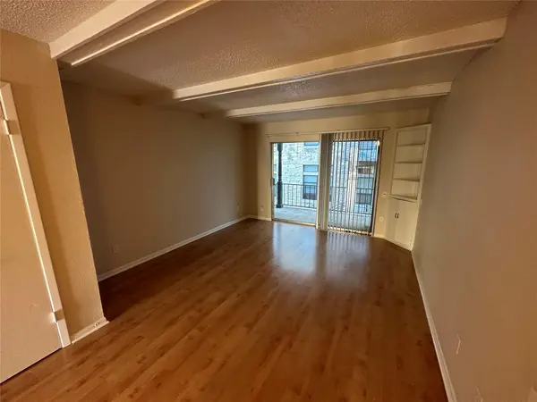 1725 Toomey RD #205, Austin, TX 78704