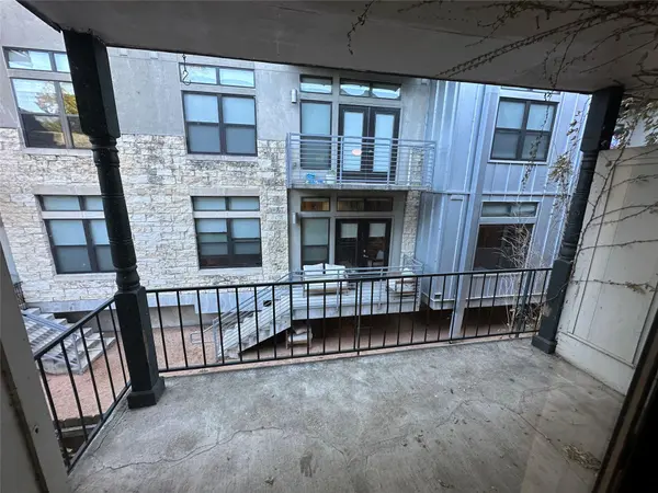 1725 Toomey RD #205, Austin, TX 78704