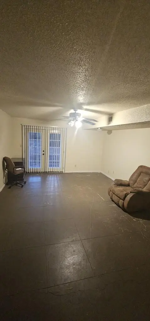 102 Falcon LN #1, Horseshoe Bay, TX 78657