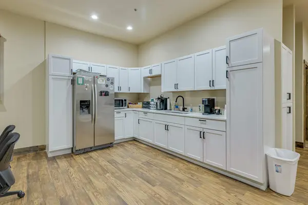 1907 Cypress Creek RD #107 & 108, Cedar Park, TX 78613
