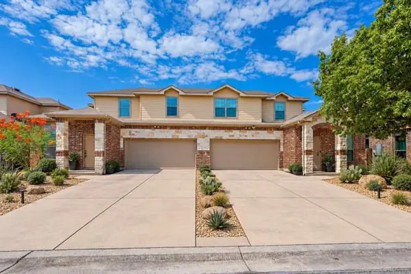 118 & 112 Creekside Villa DR, Kyle, TX 78640