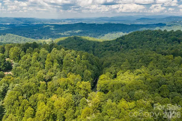 3999 Laurel Park HWY, Hendersonville, NC 28739