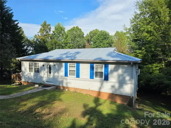601 Hennessee ST, Morganton, NC 28655