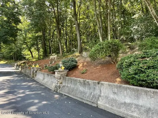 1833 S Webster AVE, Scranton, PA 18505