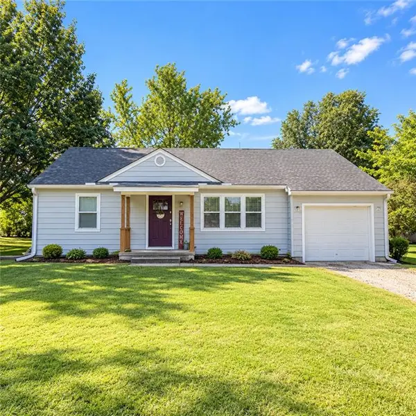 5 SE 14th ST, Concordia, MO 64020