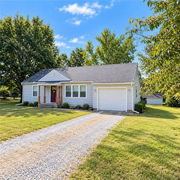 5 SE 14th ST, Concordia, MO 64020