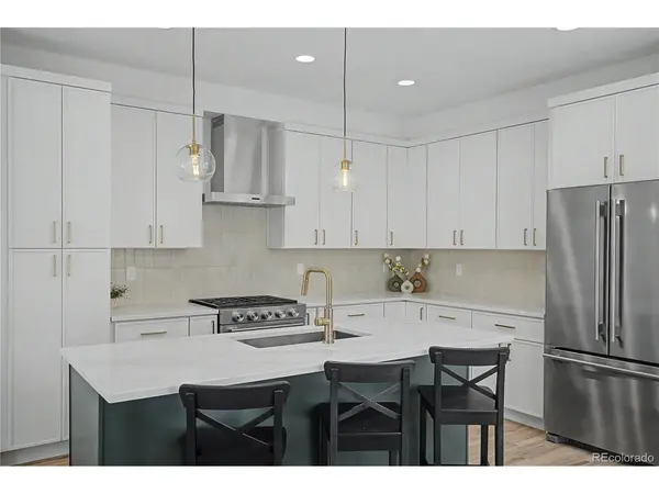1043 Xenon, Golden, CO 80401