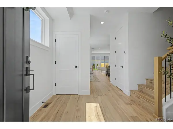 1043 Xenon, Golden, CO 80401