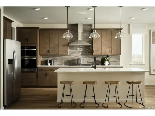 7822 S Clubview, Aurora, CO 80016