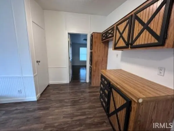 207 E Highland AVE, Dunkirk, IN 47336-1015