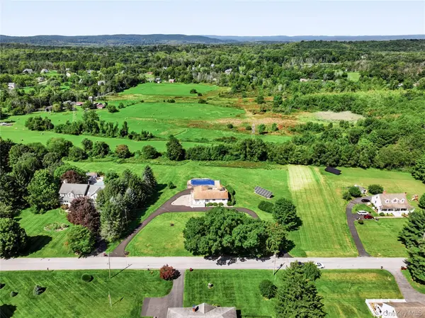 122 Dekay RD, Warwick, NY 10990