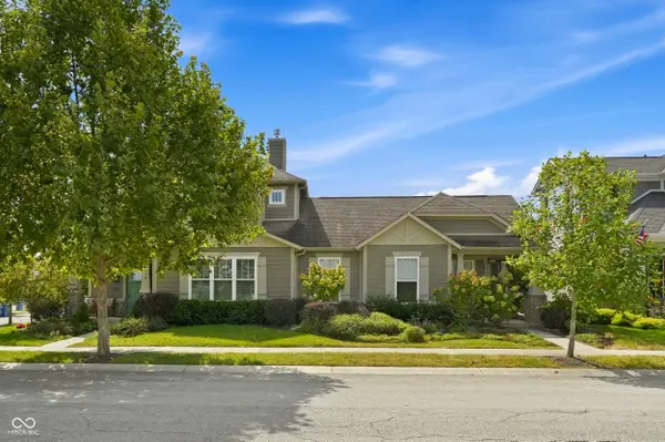 7217 Antiquity DR, Carmel, IN 46033