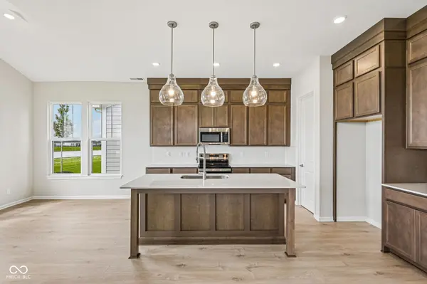 15712 Showdown RD, Noblesville, IN 46060