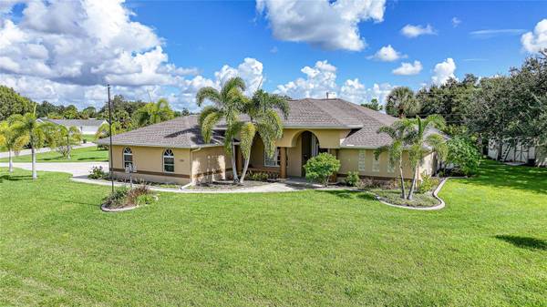 2320 BENDWAY DR, Port Charlotte, FL 33948