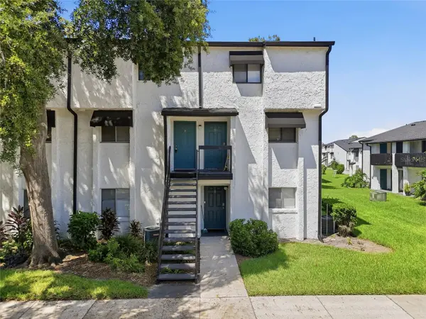 4263 S SEMORAN BLVD #9, Orlando, FL 32822