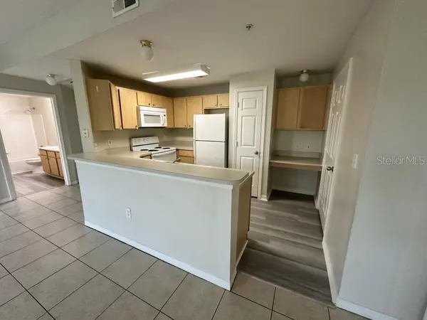 2025 ERVING CIR #306, Ocoee, FL 34761