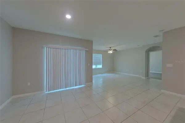 Address not disclosed, Mount Dora, FL 32757