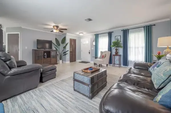 11606 79TH AVE, Seminole, FL 33772
