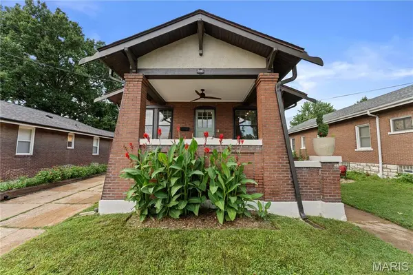7281 Gayola PL, Maplewood, MO 63143