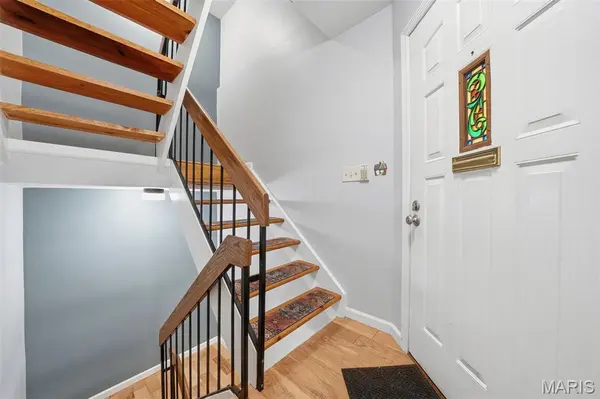 4468 McPherson AVE #4A, St Louis, MO 63108