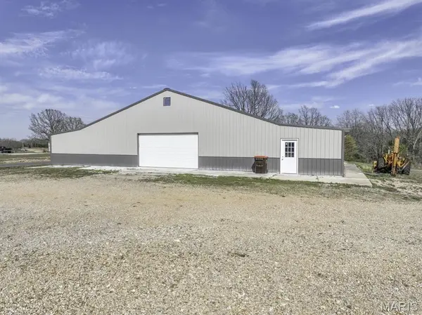 2052 State Road Jj, Stoutland, MO 65567