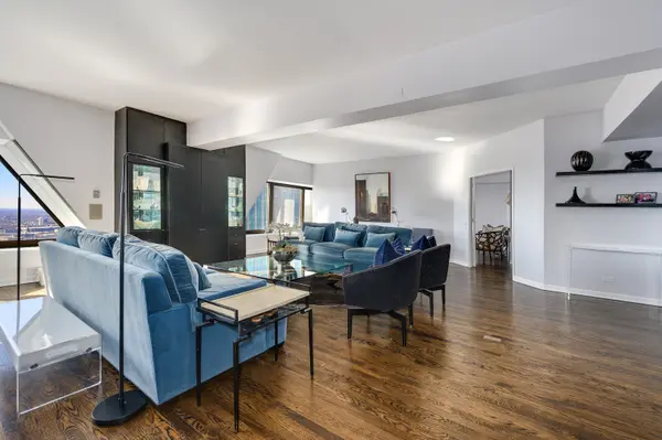 175 E Delaware PL #4625-4601, Chicago, IL 60611