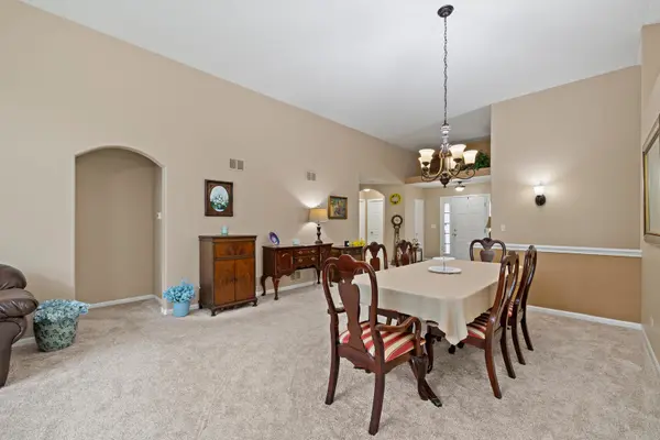 3912 Boone Creek CIR, Mchenry, IL 60050