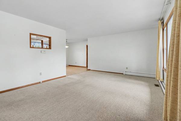 314 N Wabena AVE, Minooka, IL 60447