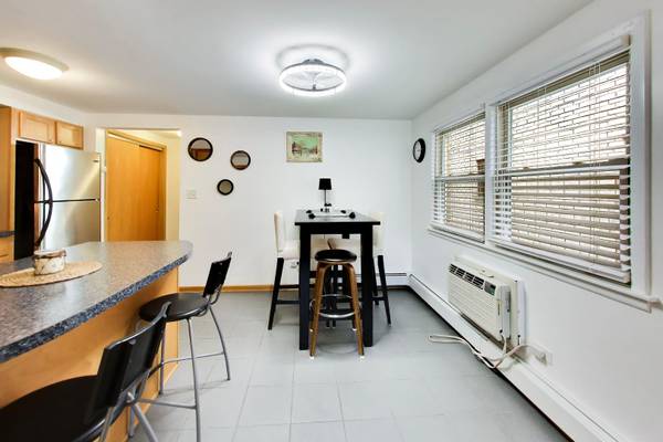 6845 N Northwest HWY #1E, Chicago, IL 60631