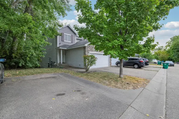 2461 Williams DR, Burnsville, MN 55337