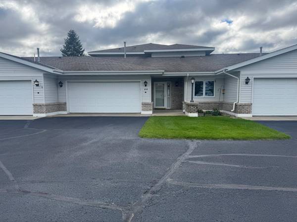 3113 Maple Leaf CT NW, Bemidji, MN 56601