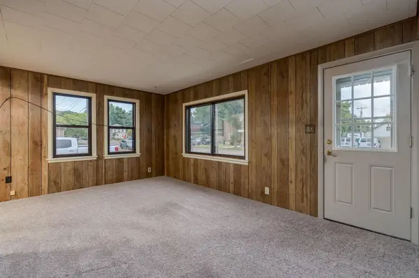 212 E Rock ST, Mankato, MN 56001