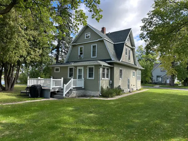 115 Conley AVE N, Thief River Falls, MN 56701