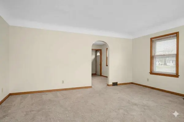 5636 Cedar AVE S, Minneapolis, MN 55417