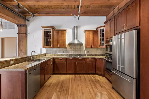 607 Washington AVE S #303, Minneapolis, MN 55415