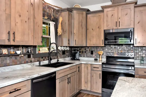 931 Indian Creek Rd, Pulaski, TN 38478