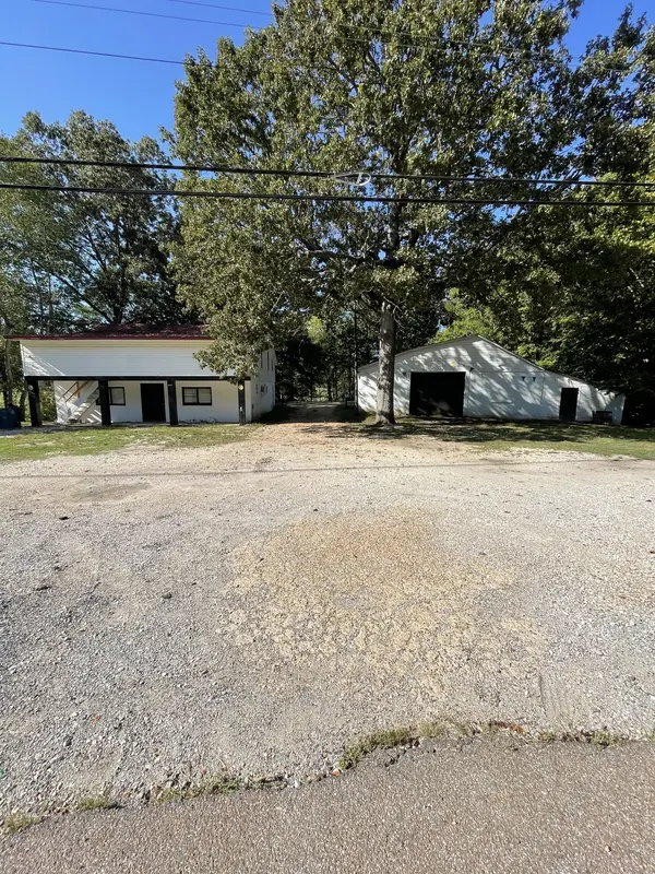 26295 US Highway 70, Bruceton, TN 38317