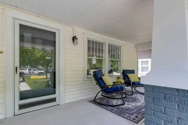 347 N Broadview Ave, Wichita, KS 67208
