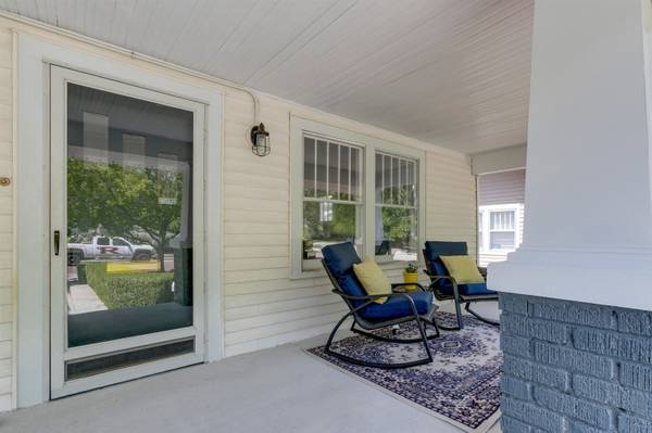 347 N Broadview Ave, Wichita, KS 67208