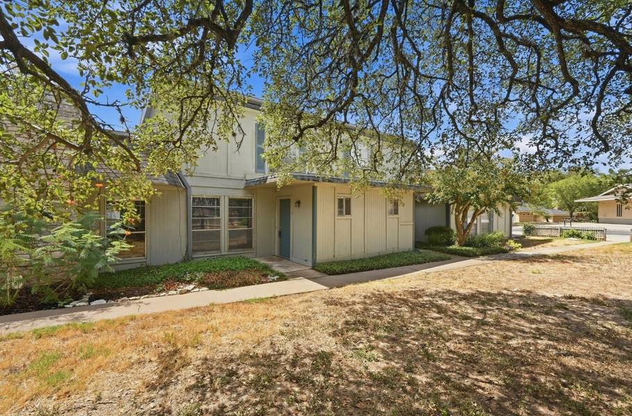 807 CASTLE RIDGE RD #C, Austin, TX 78746