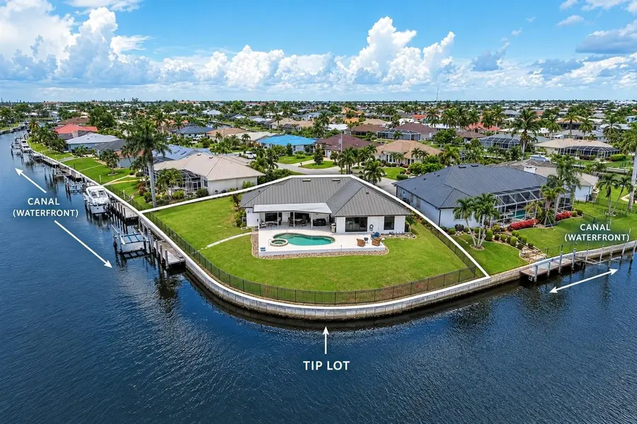 602 VIA TUNIS, Punta Gorda, FL 33950