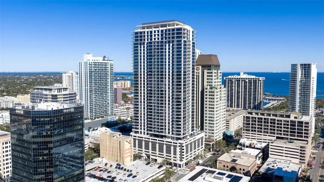 275 1ST AVE S #3003, St Petersburg, FL 33701