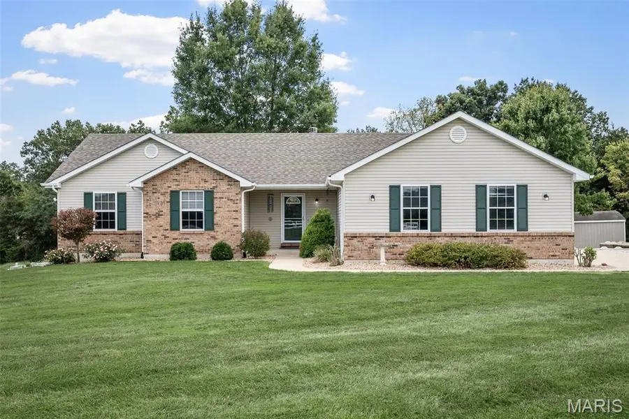 772 W Highway U, Troy, MO 63379