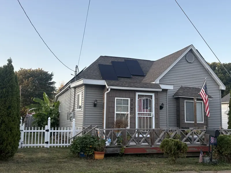 207 W Sylvia AVE, Christopher, IL 62822
